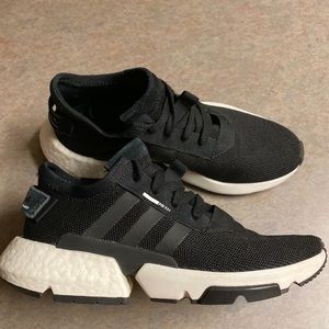Size 8 Adidas Original PODs